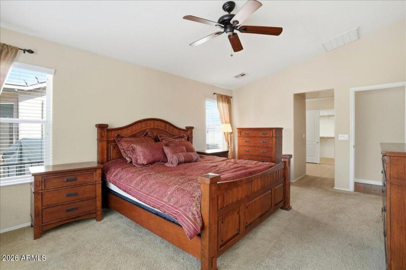 18-2424 E Hancock Trail_RedHogMedia