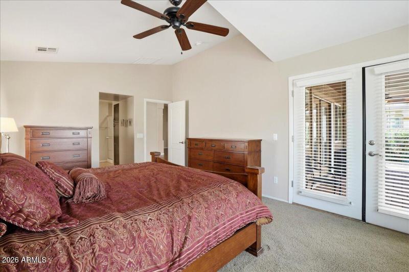 19-2424 E Hancock Trail_RedHogMedia