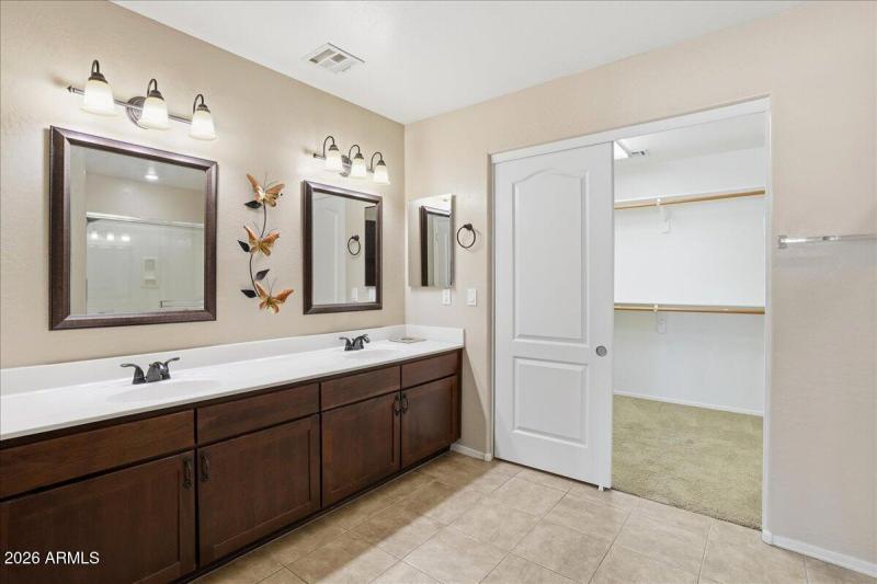 21-2424 E Hancock Trail_RedHogMedia