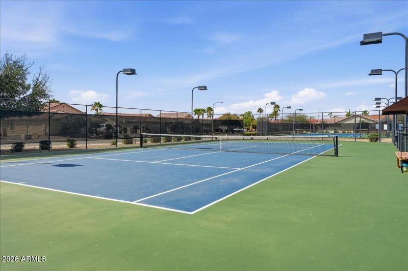 39-2424 E Hancock Trail_RedHogMedia