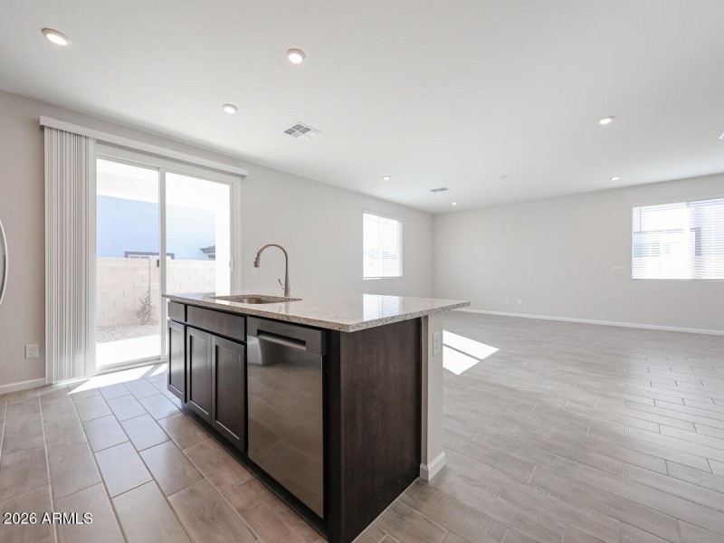 10_CCS-Radiant-Superstition-Vista_New-Ho