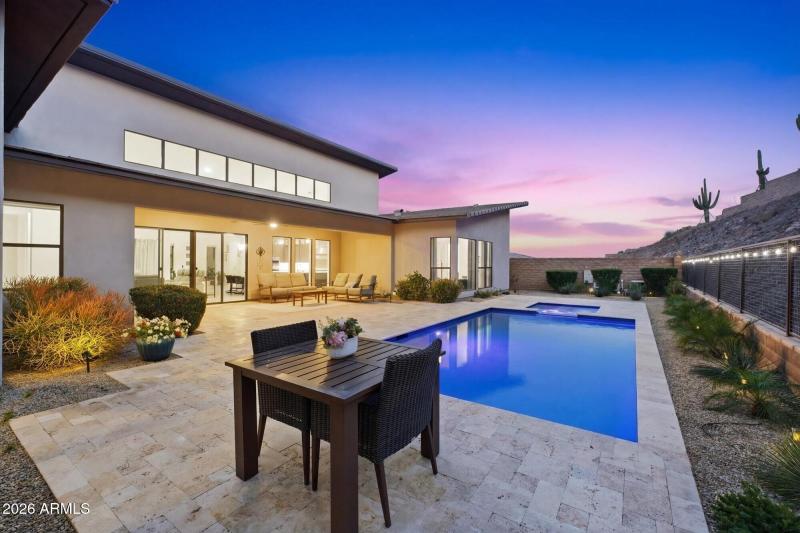 Resort-Style Backyard w Views