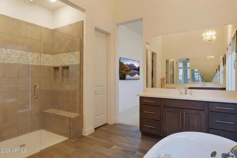 Walk-In Shower & Dual Vanities