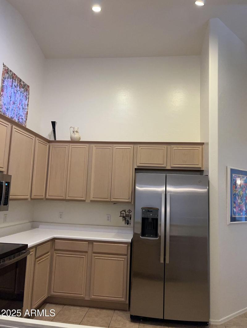 9 Kitchen - refrigerator side