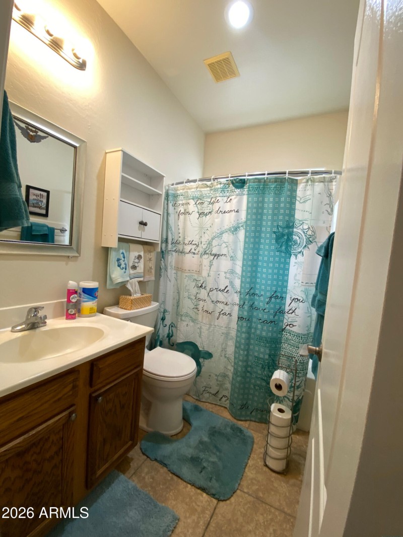 71DAD135-5B9A-48D7-8D17-4FE602D967DE