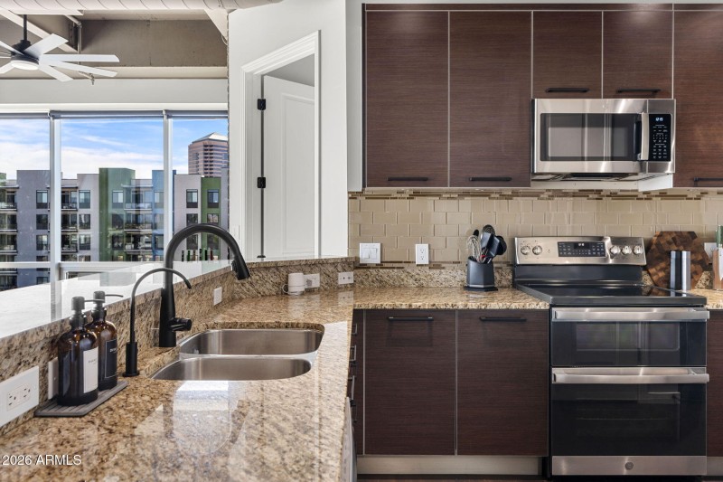 Kitchen + New Appliances