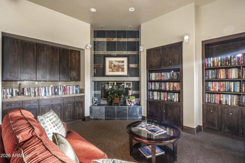 047_Community Center Living