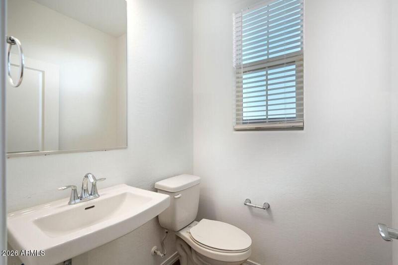 hj-az-phoenix-parkside-villas-cc-em3-lot