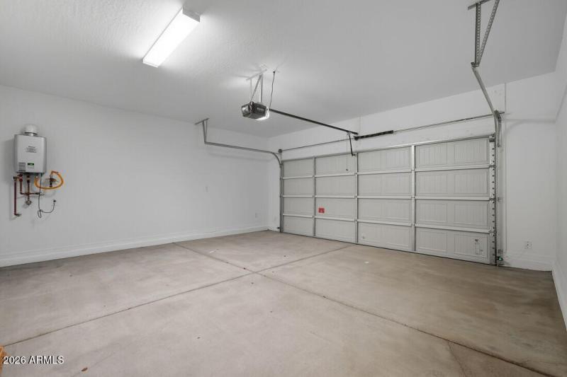 hj-az-phoenix-parkside-villas-cc-em3-lot