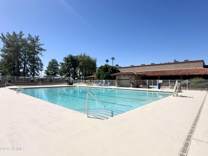 COME ENJOY THE SUNSHINE