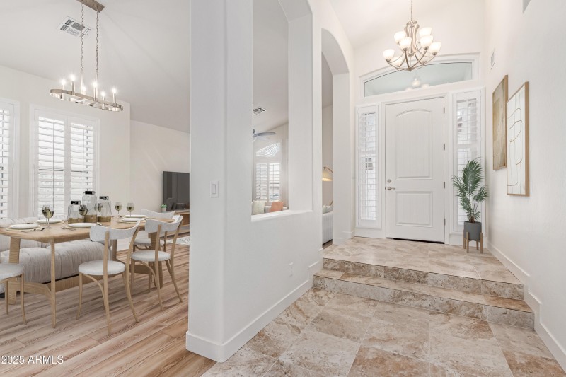 Entry :Formal Living _ Dining (1)