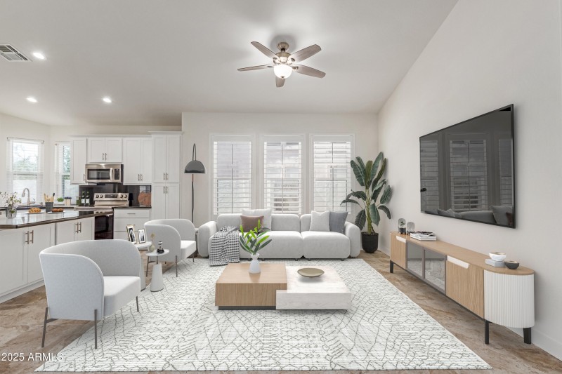 Family Room - Kitchen (1)