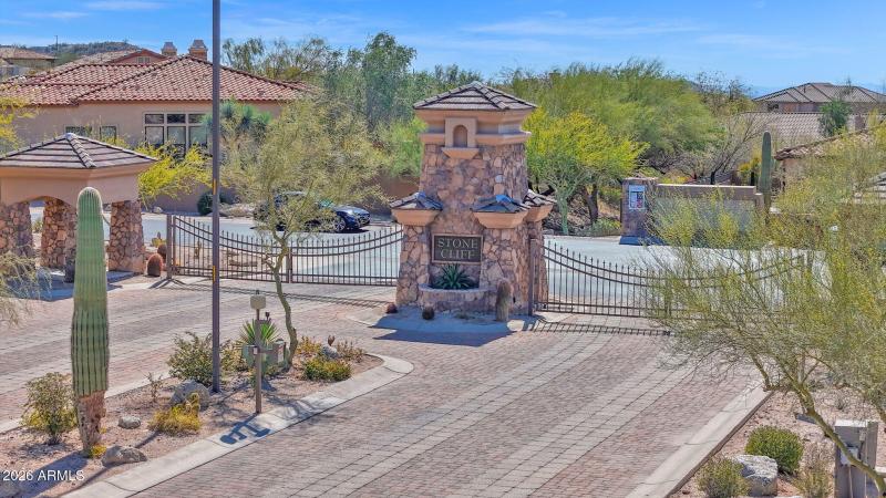 Gated Stonecliff enclave