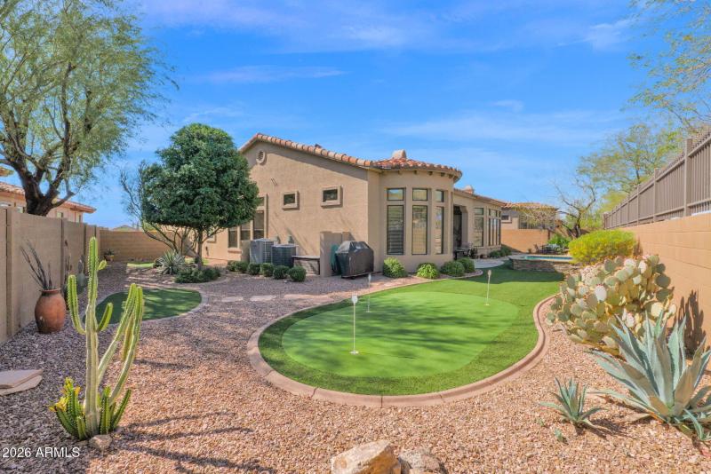 Lovely turf putting green