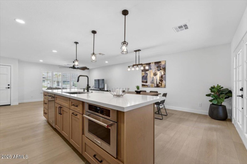 Kitchen/Dining/Living room