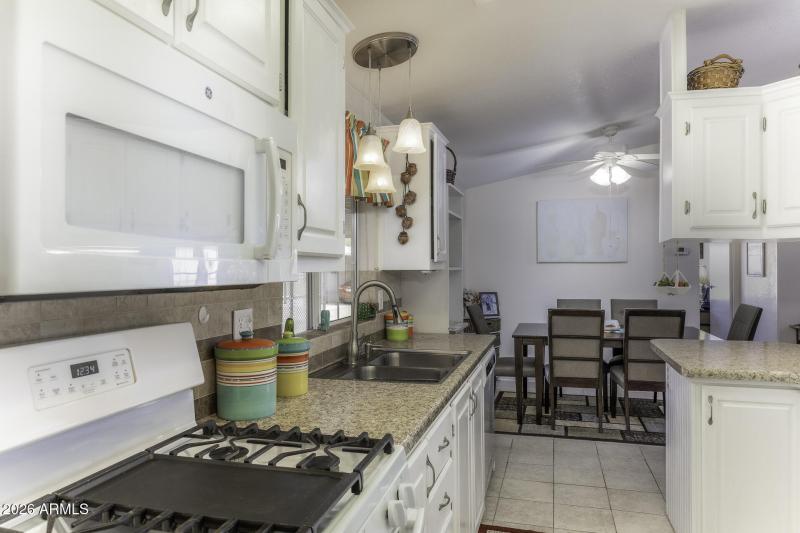 450 W Sunwest Dr Lot 190 - Kitchen View