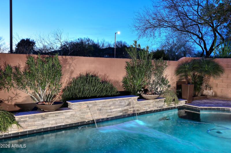 Night-Pool Water Feature