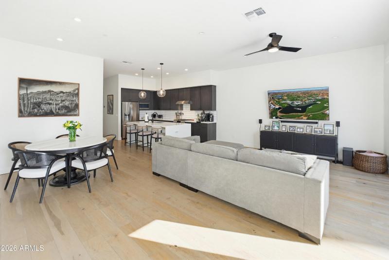 5151 N 13th Pl Unit 5-25