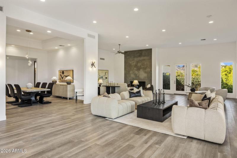 Great room-dining room