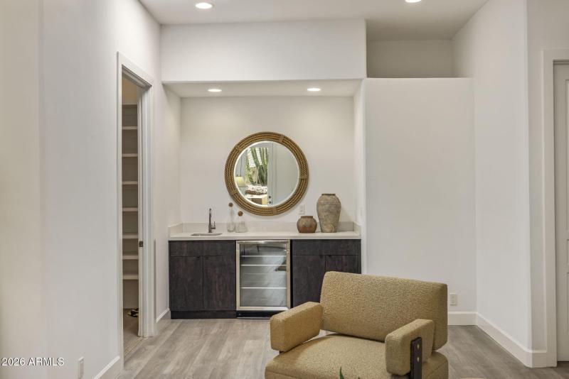 Theatre beverage bar