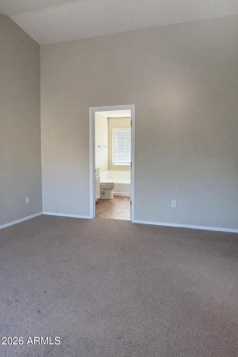 C18D68B0-0851-4624-995D-2B9D3F565D08