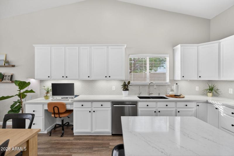 Under Cabinet Lighting