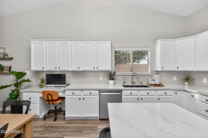 Under Cabinet Lighting