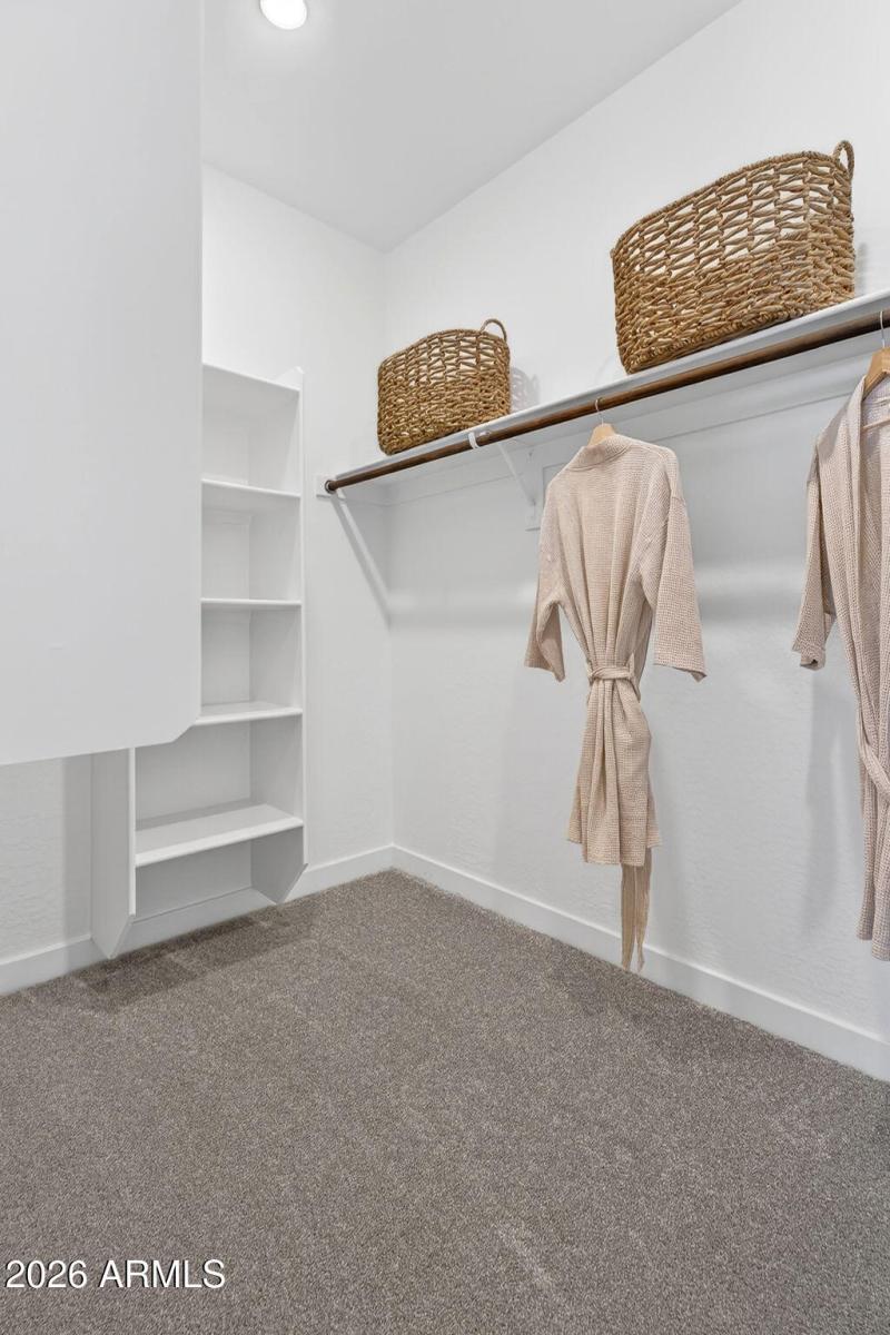 30-web-or-mls-65S 83rd Cir