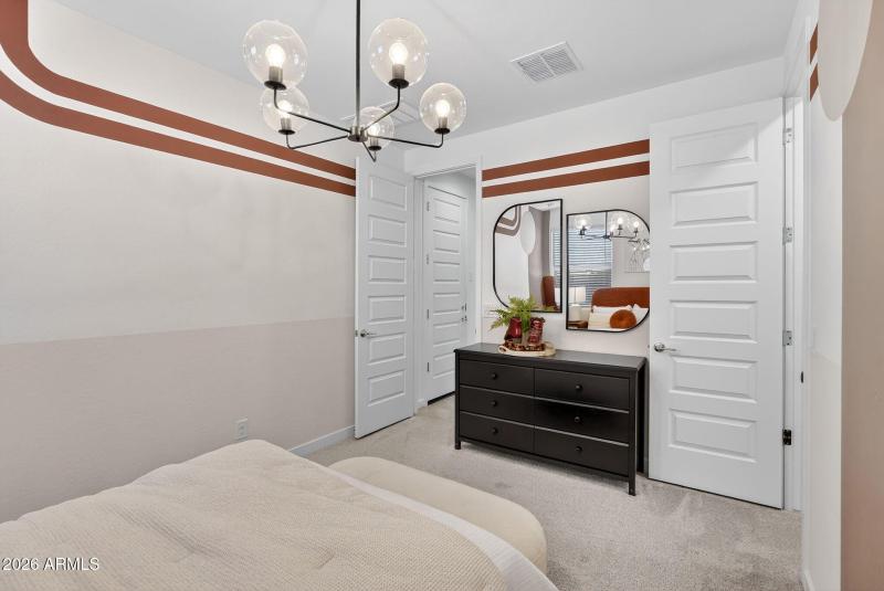 36-web-or-mls-39S 83rd Cir