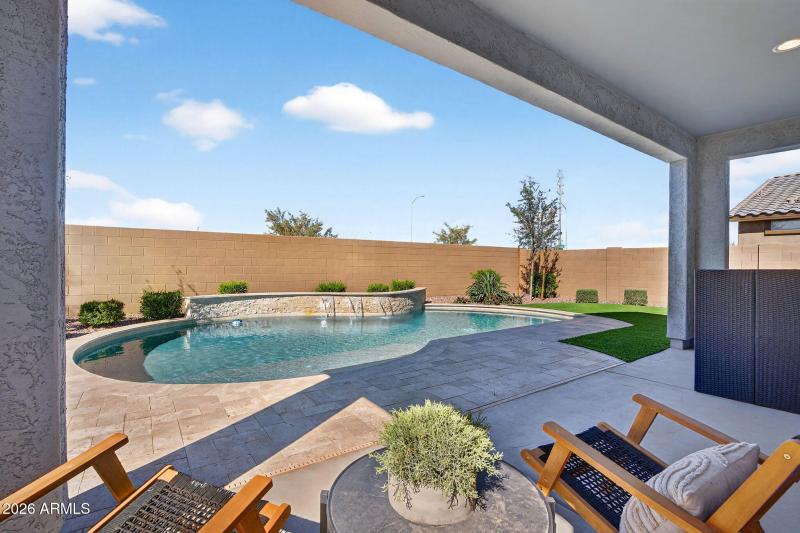 48-web-or-mls-73S 83rd Cir