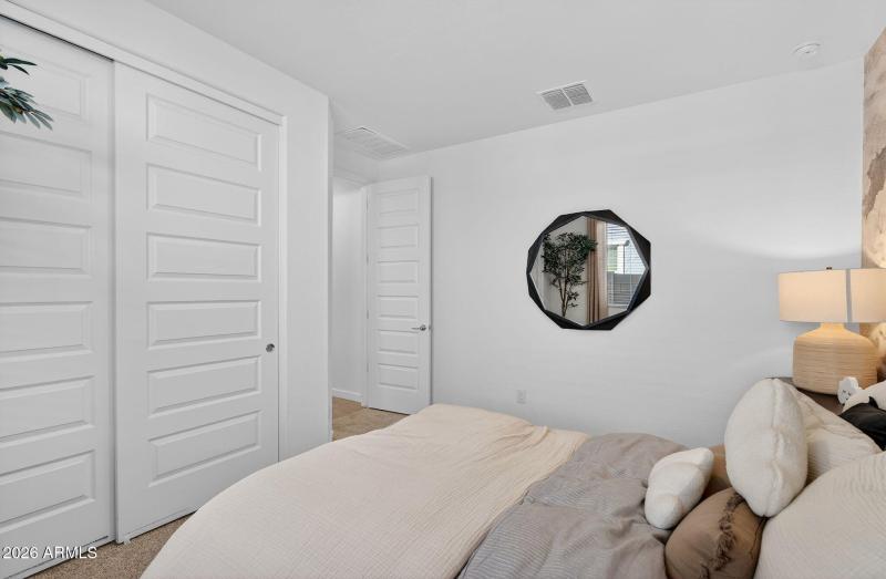 38-web-or-mls-38-web-or-mls-53S 83rd Cir