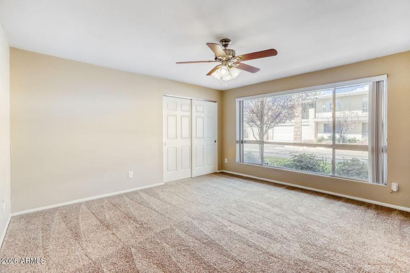 6125 N Central Ave 11 - Web Quality - 00