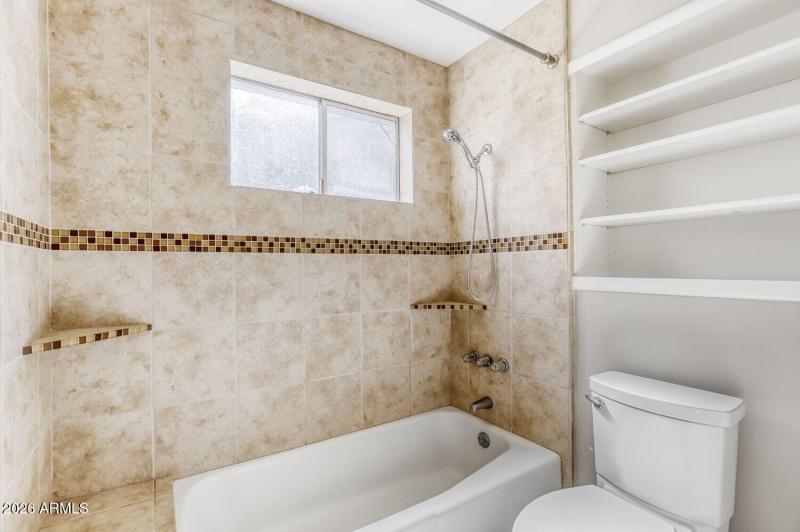 6125 N Central Ave 11 - Web Quality - 02