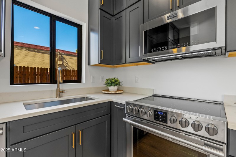 302 W Oak Ave Lot 11-23