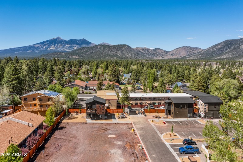 302 W Oak Ave Lot 11-2