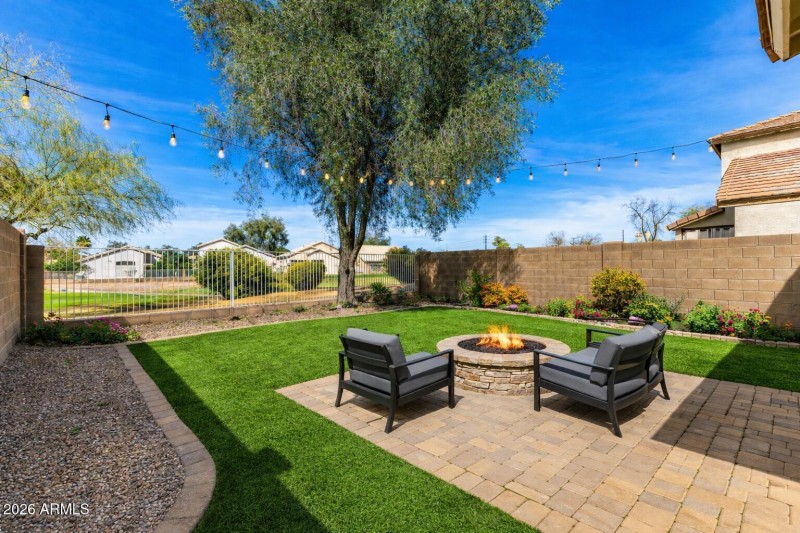 Sherri- Virtual backyard