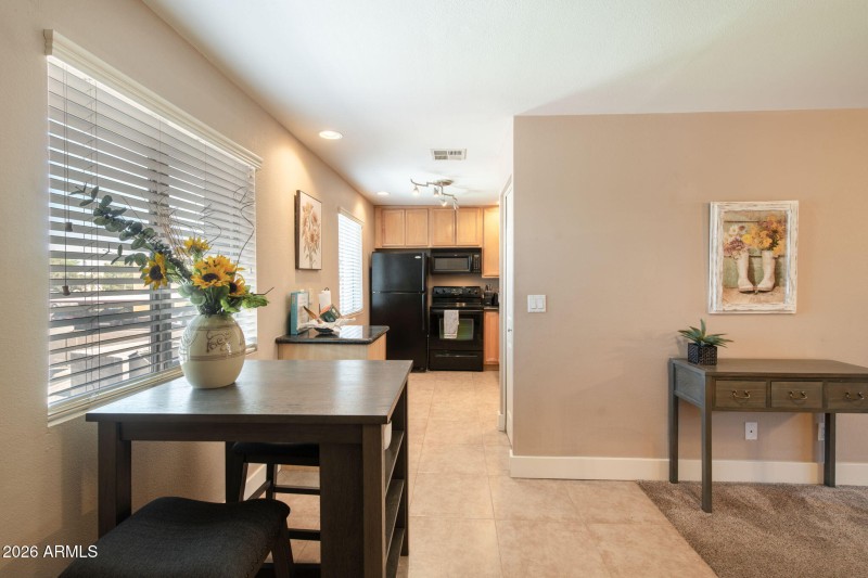 4-web-or-mls-4354-n-82nd-st-223