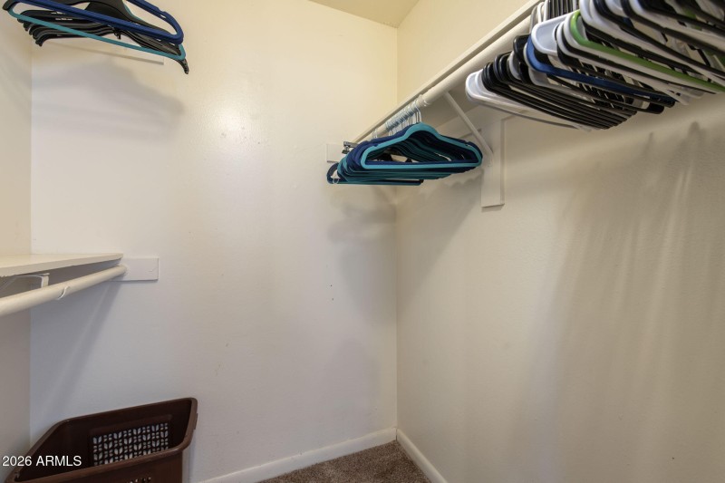 18-web-or-mls-4354-n-82nd-st-223