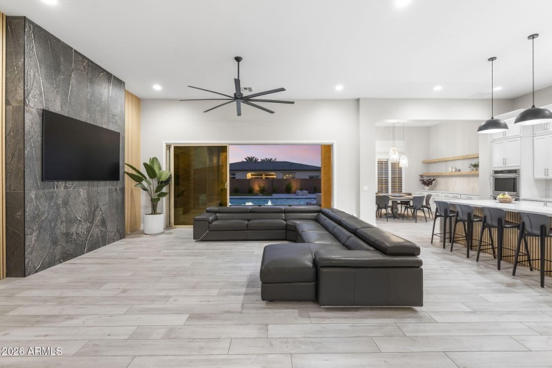 23-web-or-mls-DSC_9023