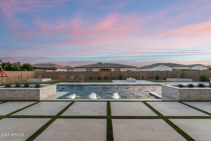 77-web-or-mls-DSC_9077