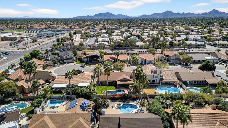 84-web-or-mls-21E Beck Ln