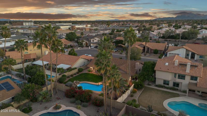 64-web-or-mls-10E Beck Ln