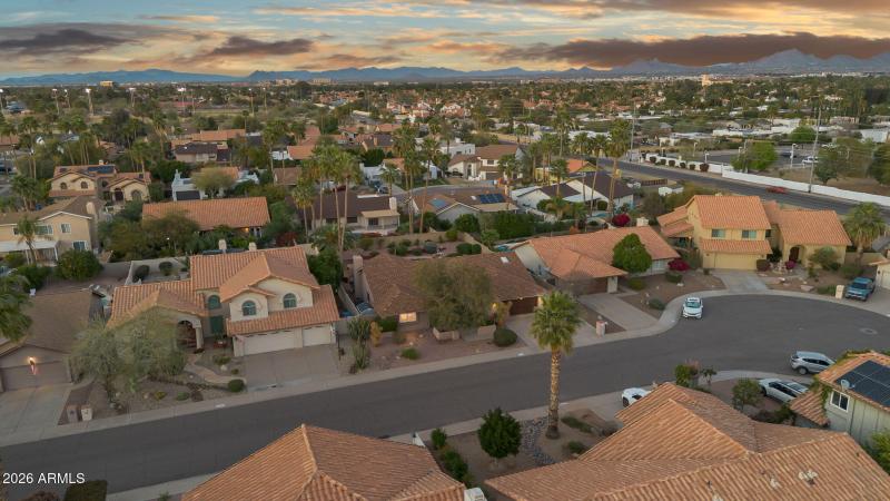 60-web-or-mls-04E Beck Ln