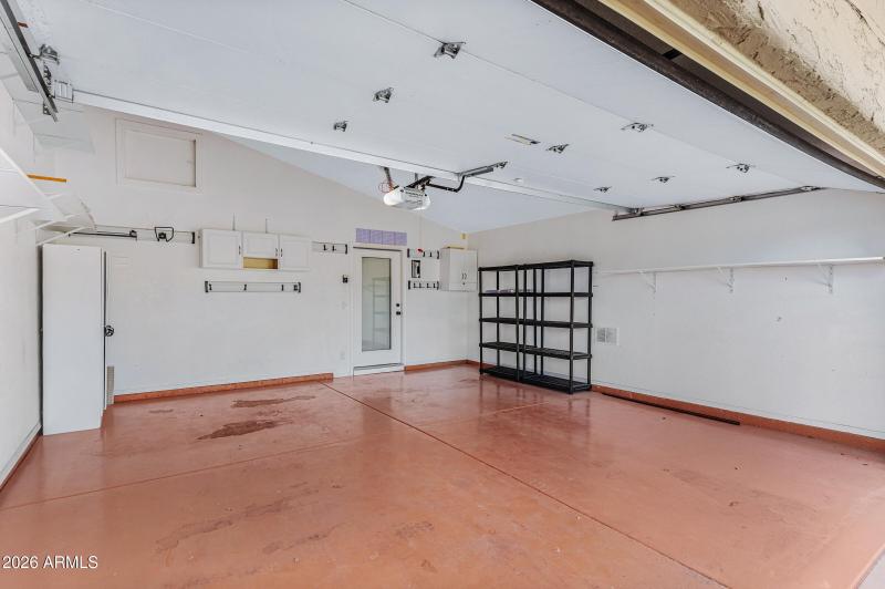 1231 E Bluebell Ln-22