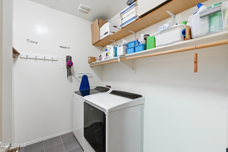 6n laundry room