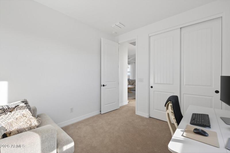 39_20076_W_Campbell_Ave39_mls