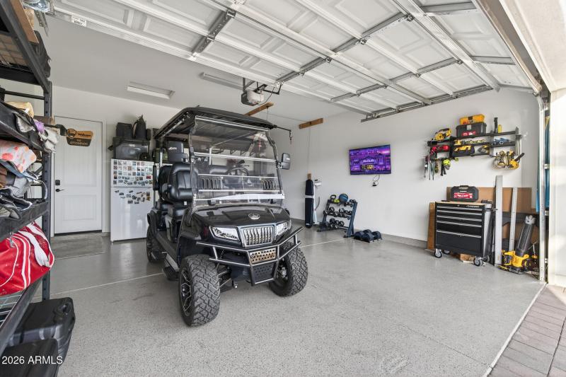 53_20076_W_Campbell_Ave53_mls