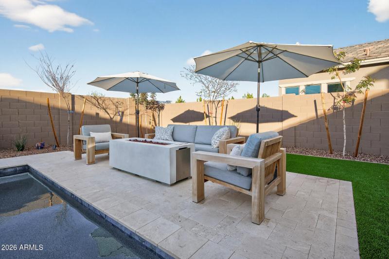 60_20076_W_Campbell_Ave60_mls