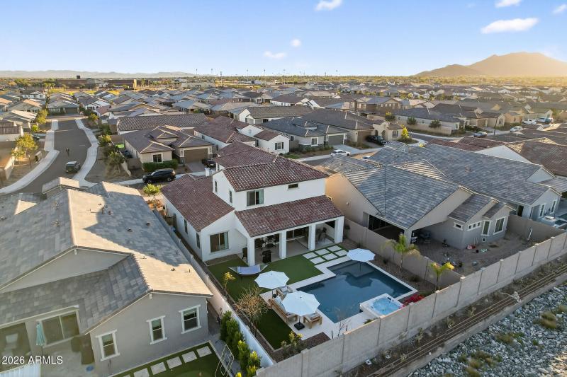 78_20076_W_Campbell_Ave78_mls