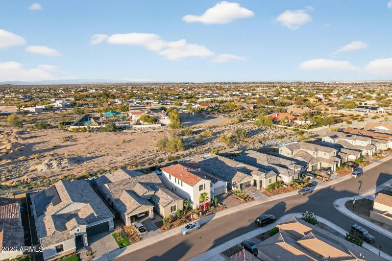 83_20076_W_Campbell_Ave83_mls